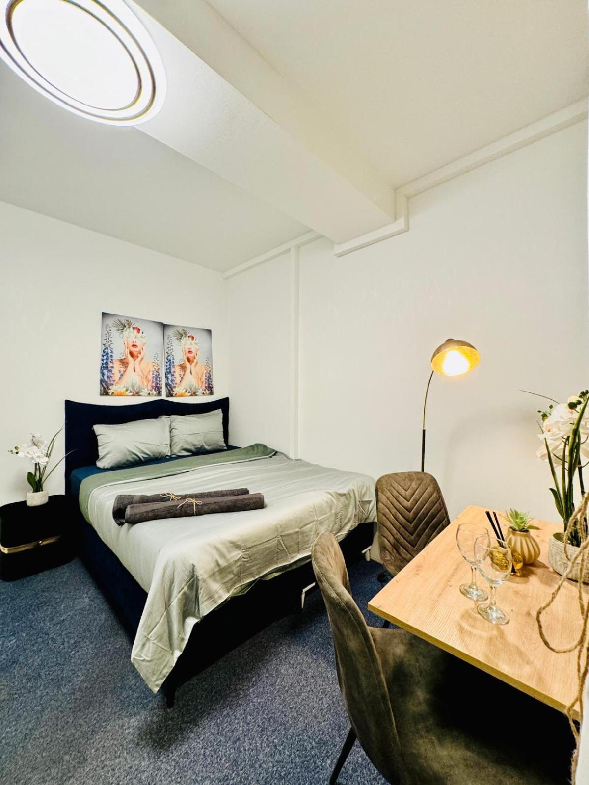 Bright Stay, 7br Shared Only 13min To Belvedere Palace * Wenen